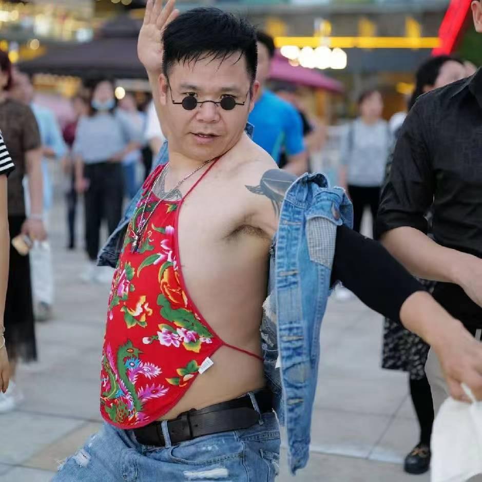 球二哥（励志前行）
