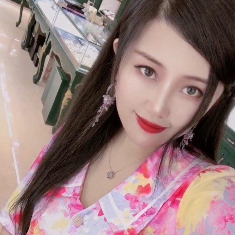 Dior 👛⌚💍玲儿