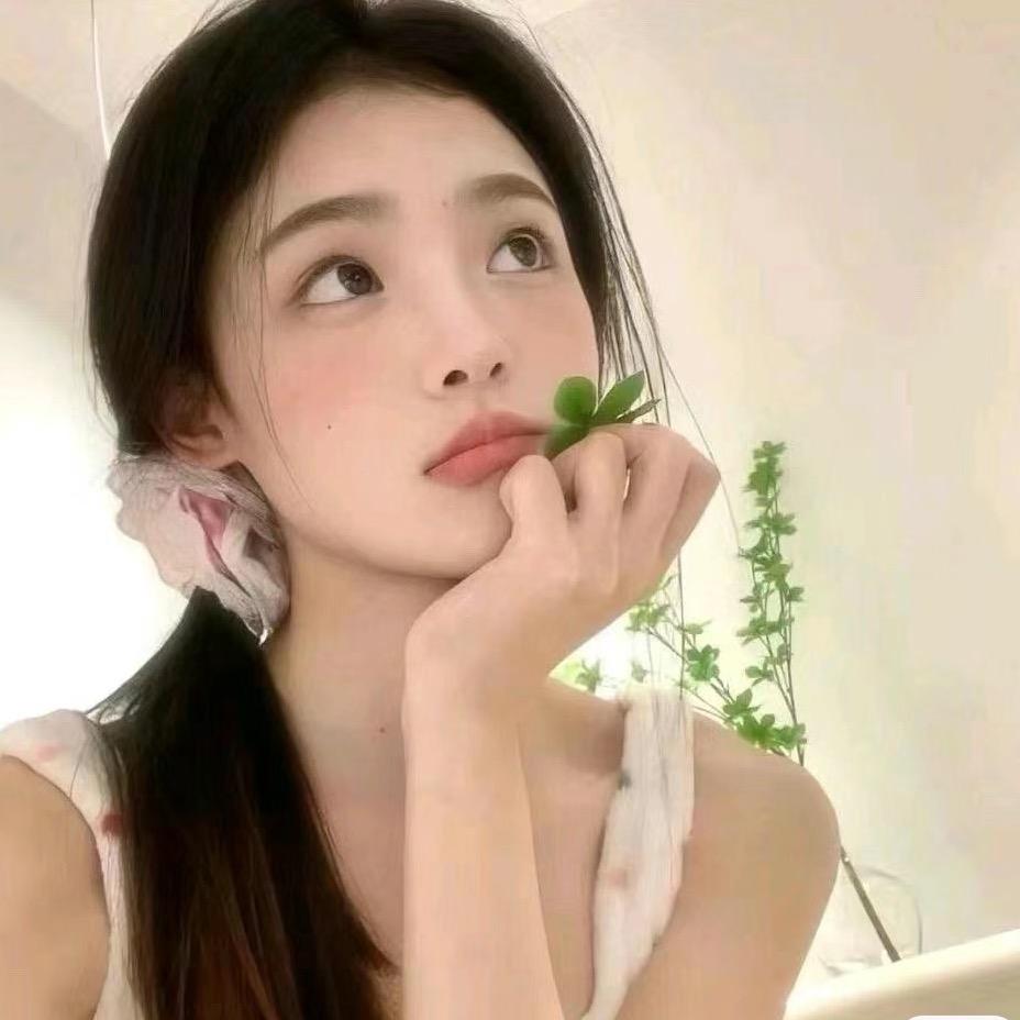 小鱼干.🐟