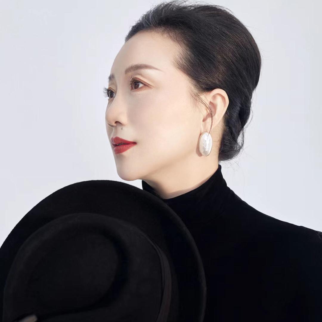红姐szh优雅妈妈装