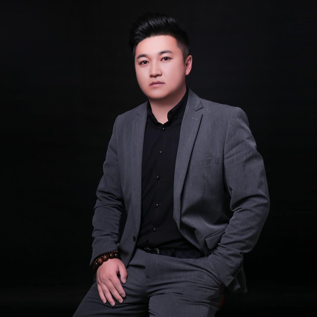 阿森先生² ⁹ ⁰ ³ ʸ