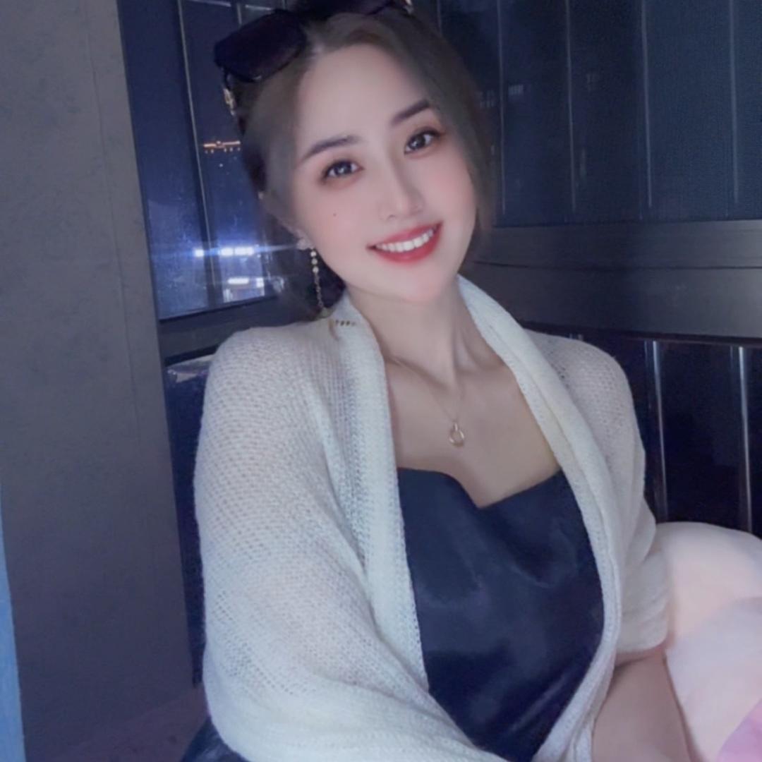 蔚蓝🌻