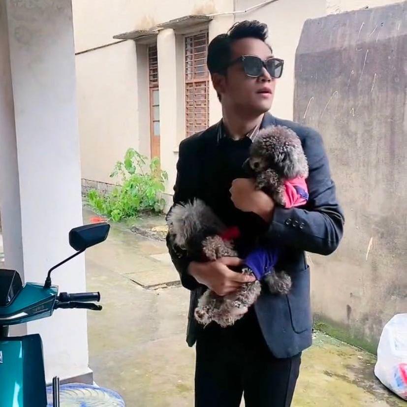 九零后潮叔信息咨询工作室