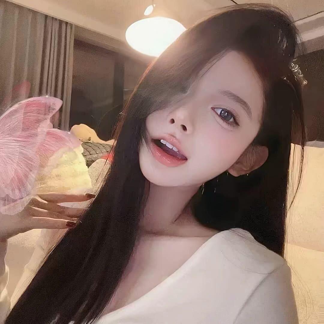 ㅤㅤㅤㅤ^ ̳> ·̫ < ̳^