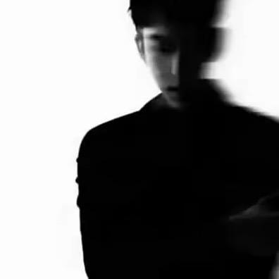 栊