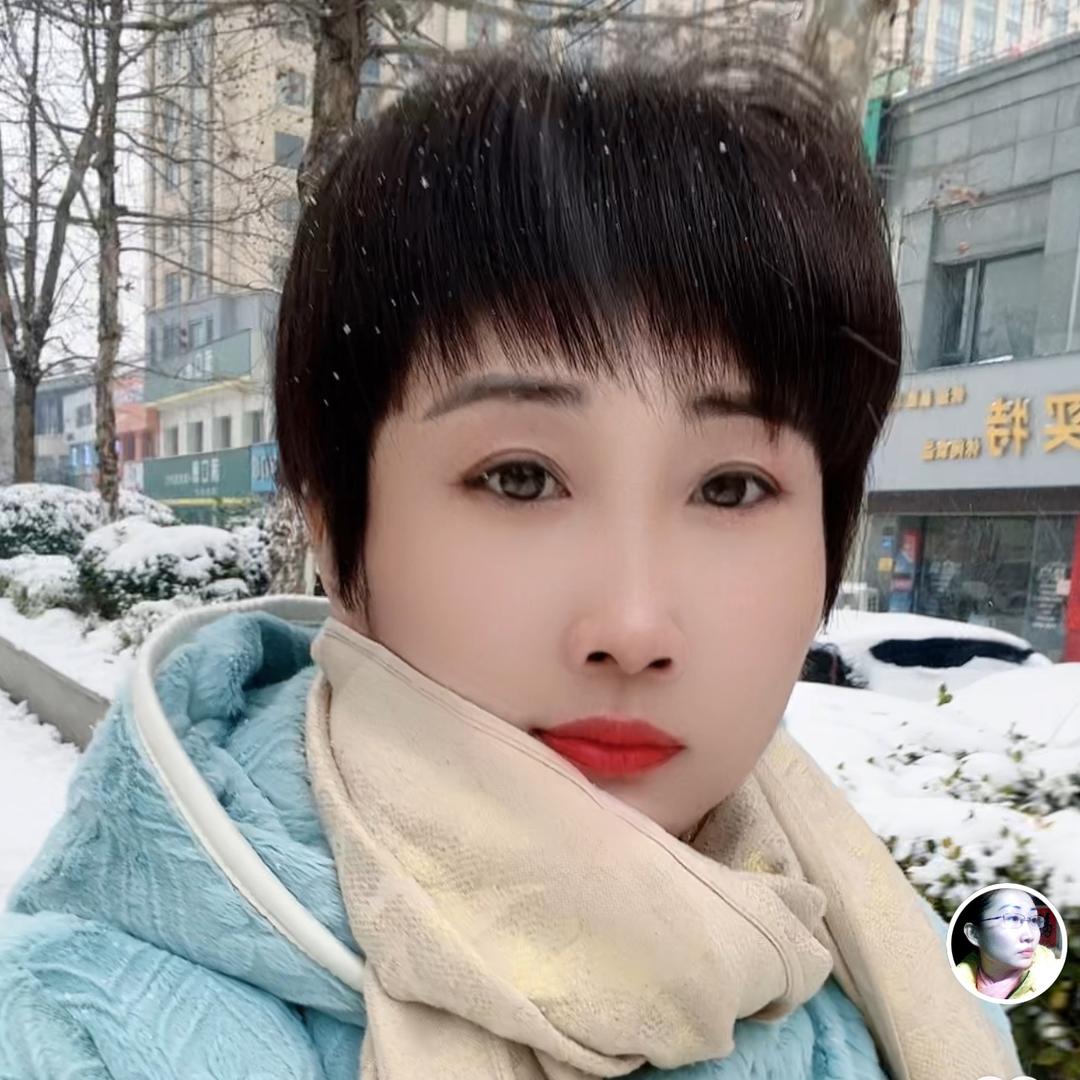 李