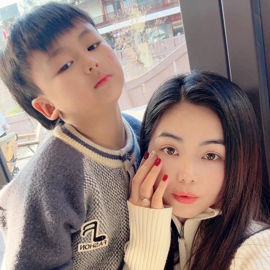 ㅤ҉美杜莎