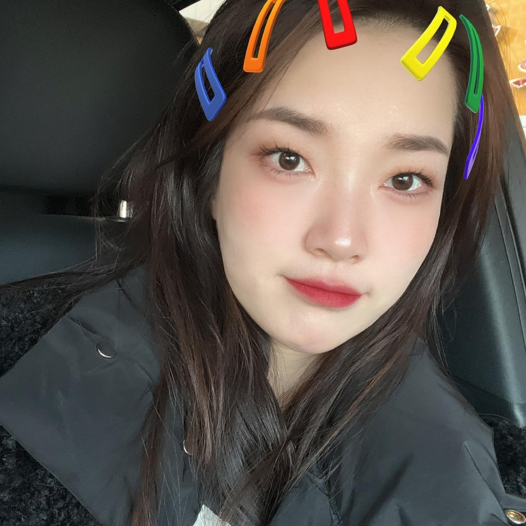 李点点……