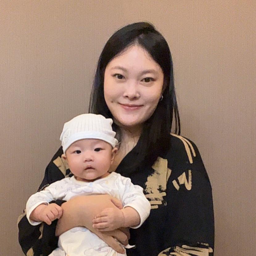 曾66当妈啦