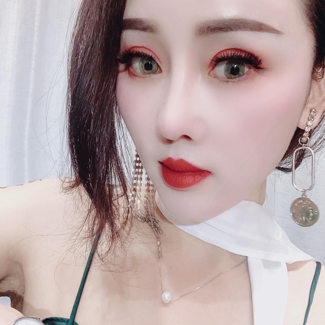 子艳WEIFAN定制女装SSS
