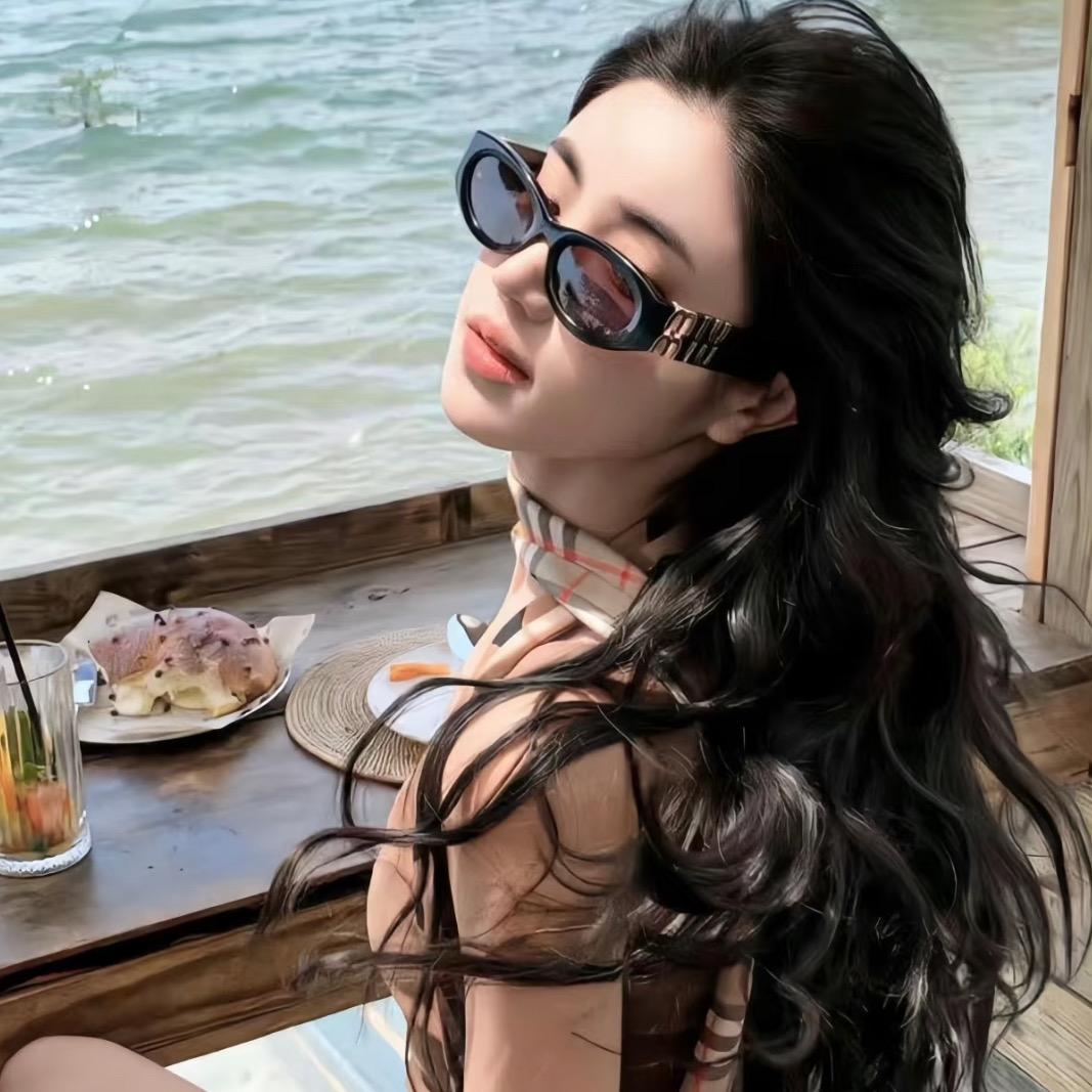 ༺ ღ语এ溪༃༻