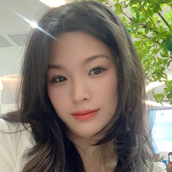 与笑相拥💕