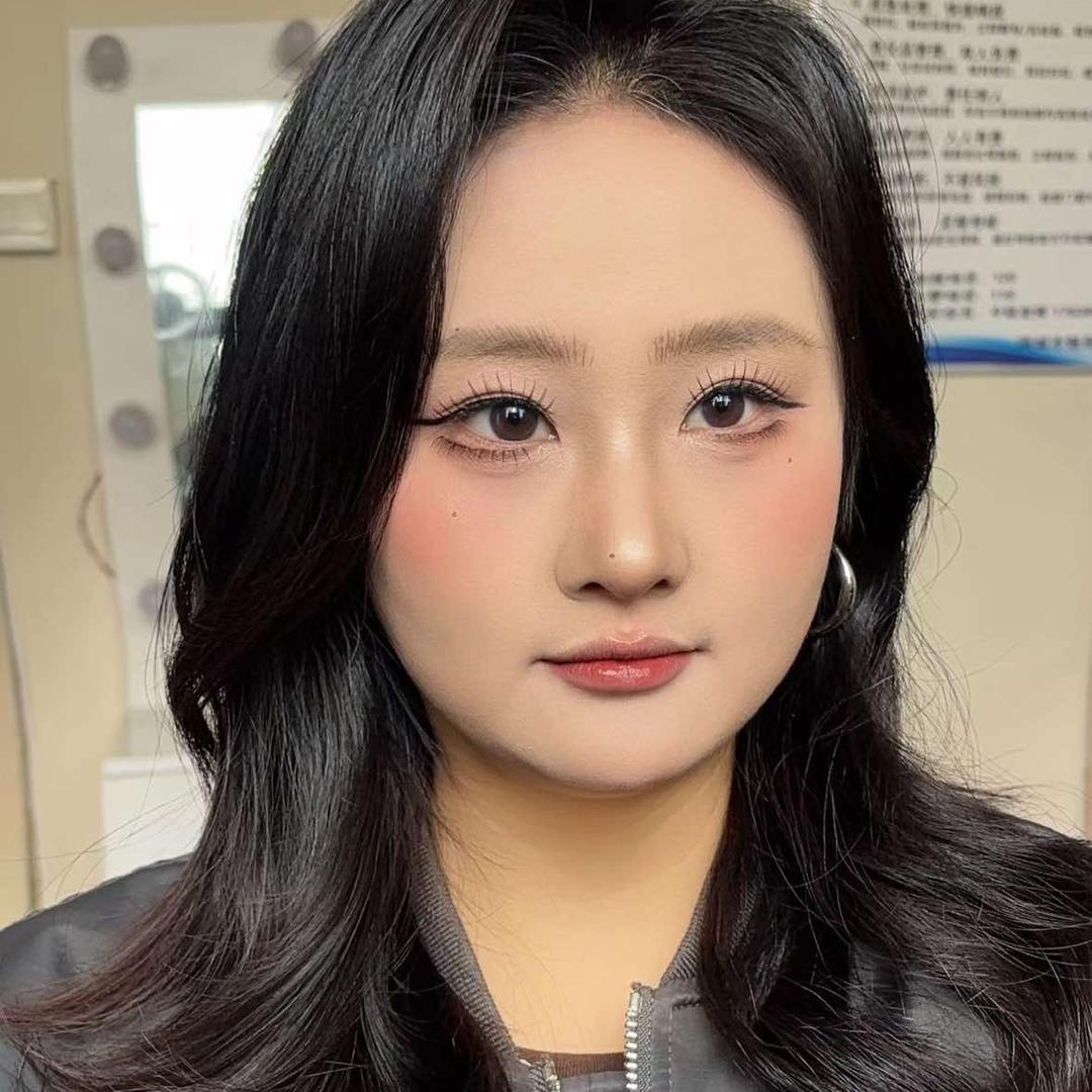 老街魅影芳芳老师