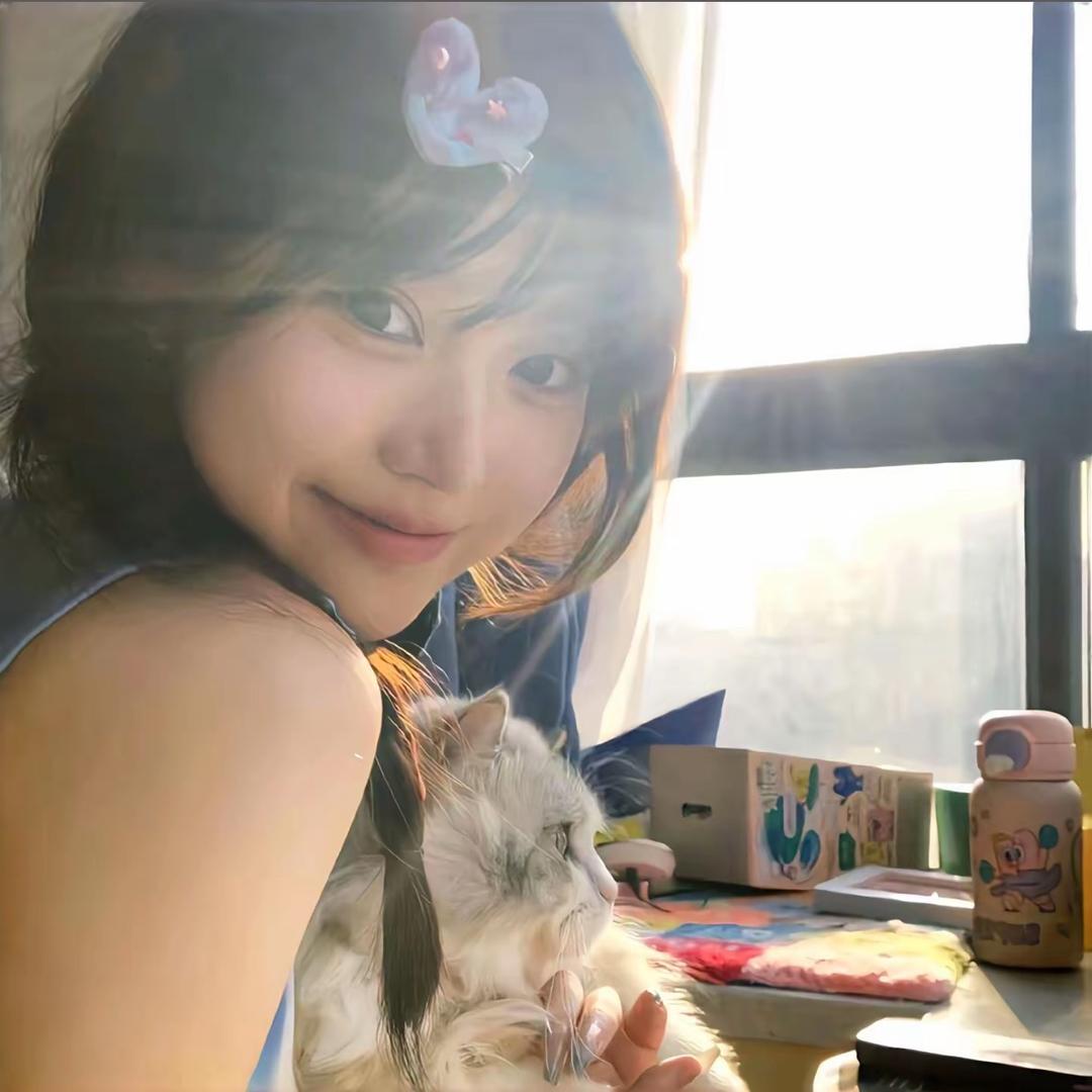 今天吃桃子-