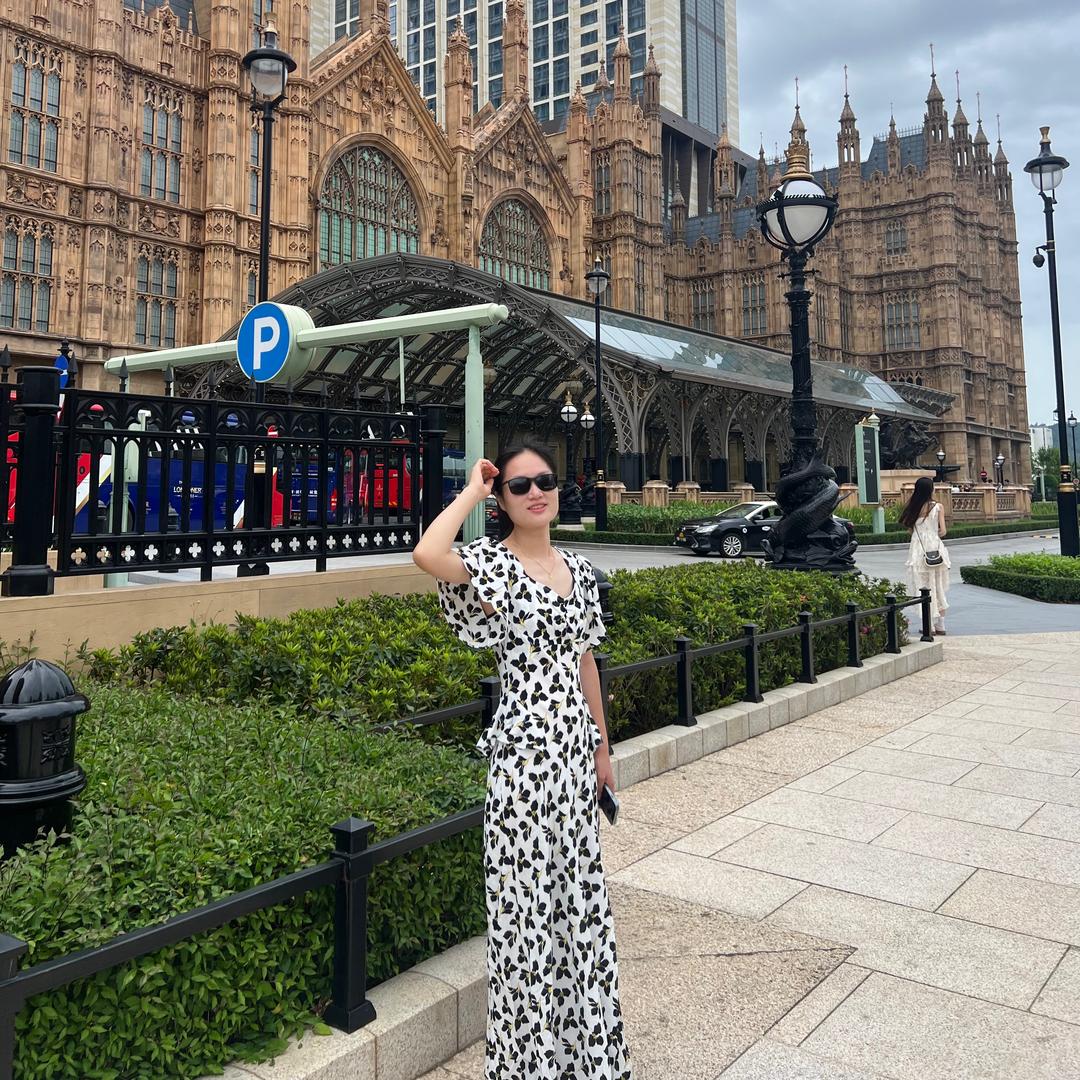 佑佑女装服饰店