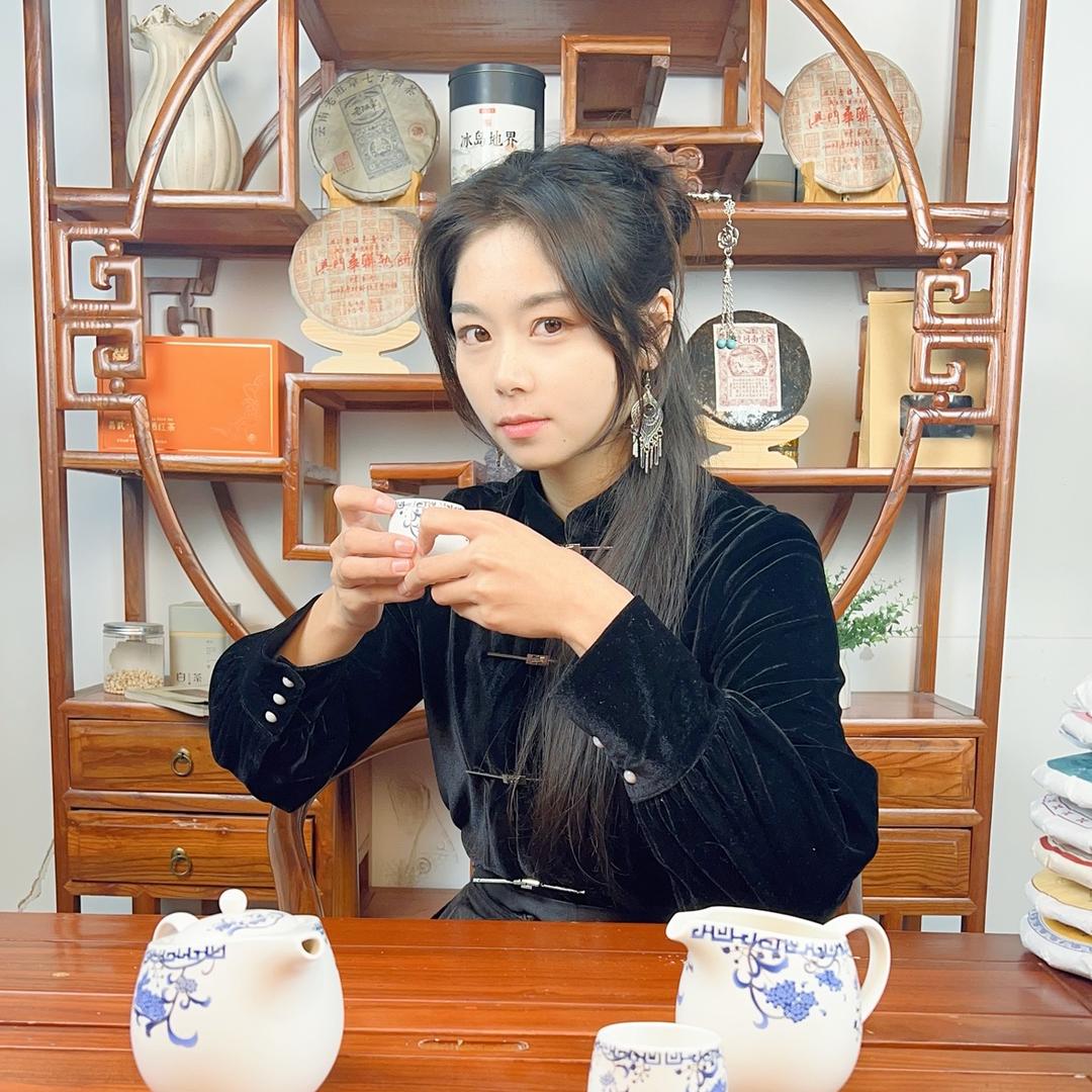 杨公子普洱茶小店
