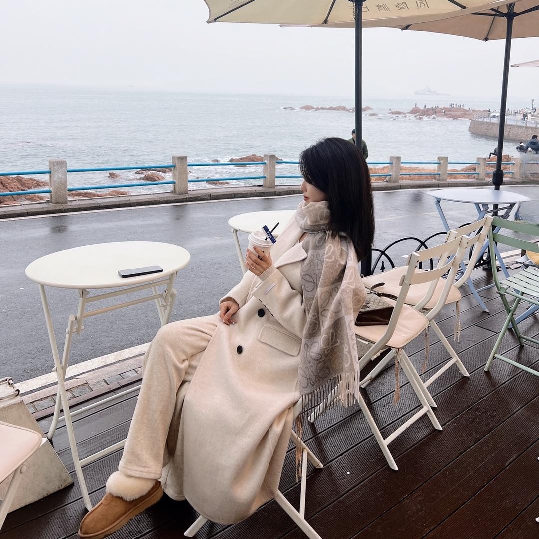 该死的美女‘’