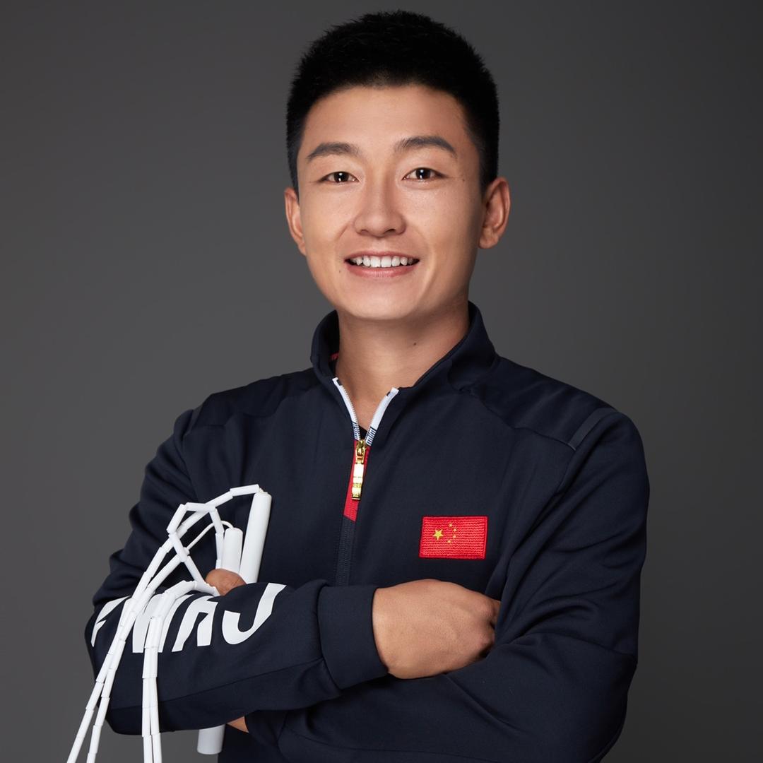 绳动青城可乐老师