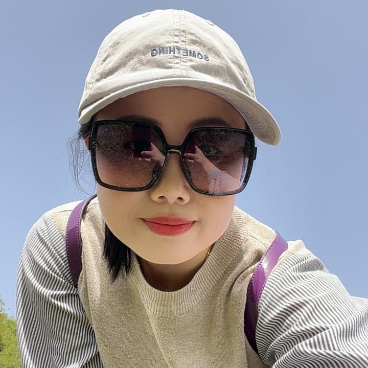 我是小圆脸吖