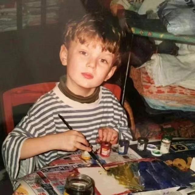 孔