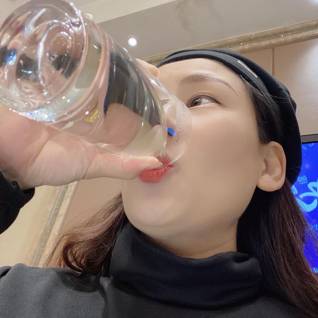 成都卖商铺阿静