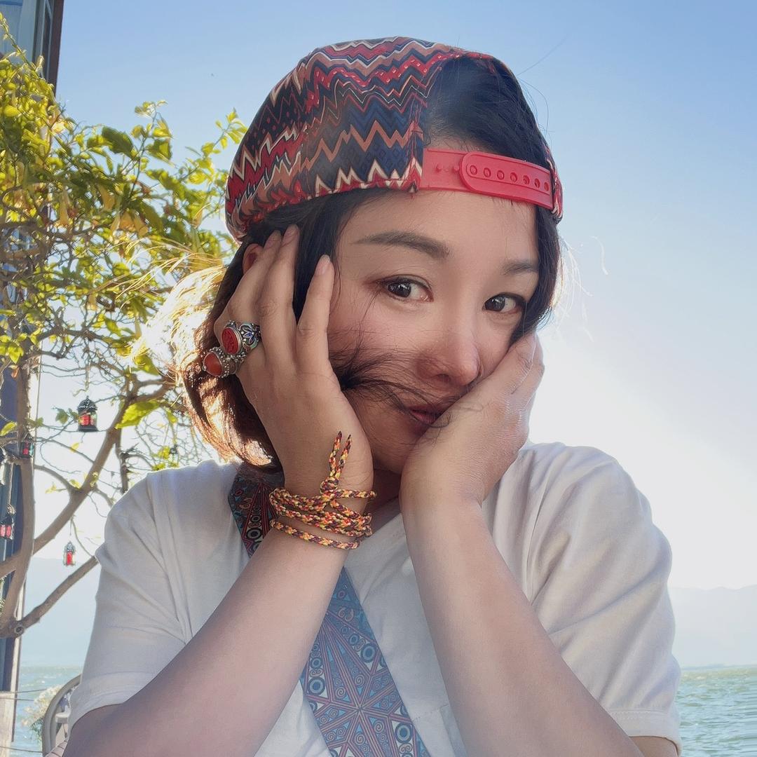 小蔓-民宿女主