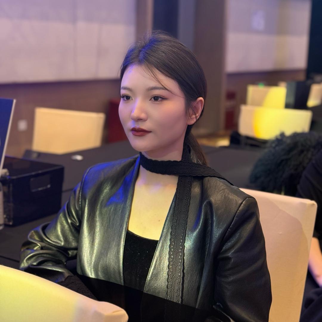 爱画眉毛的彩虹