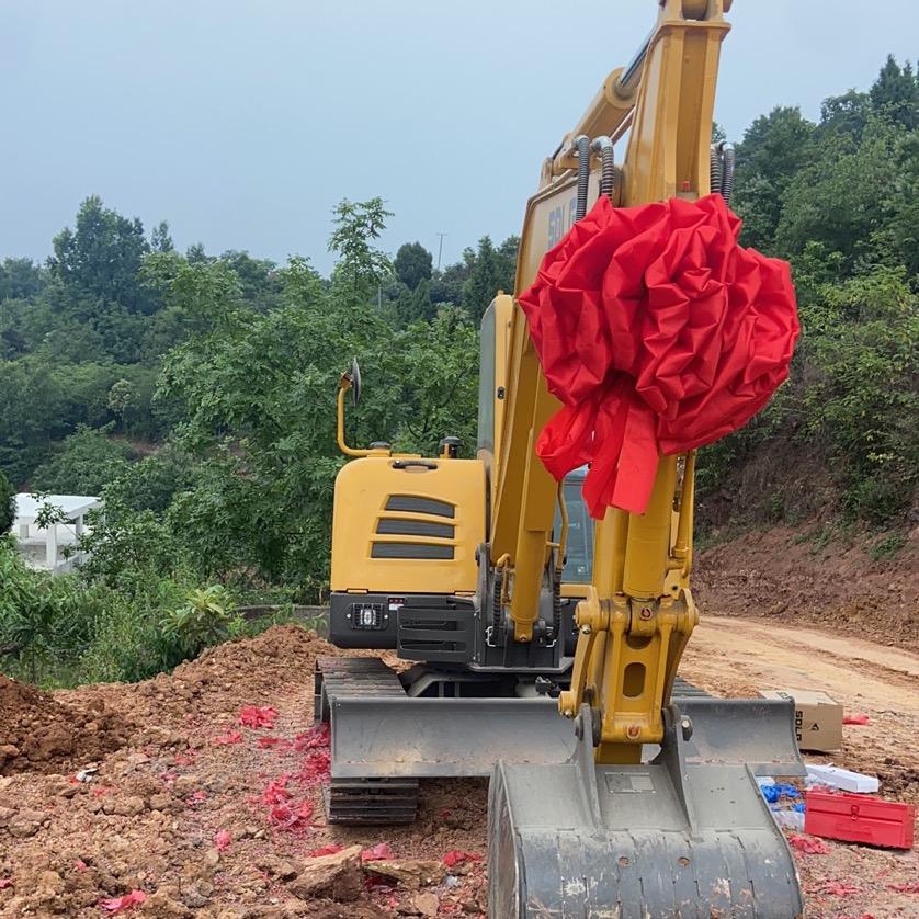 @简阳小万挖机出租，挖机带班