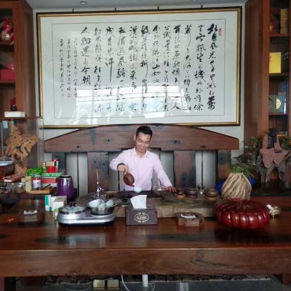 小岳岳 (罗世岳)