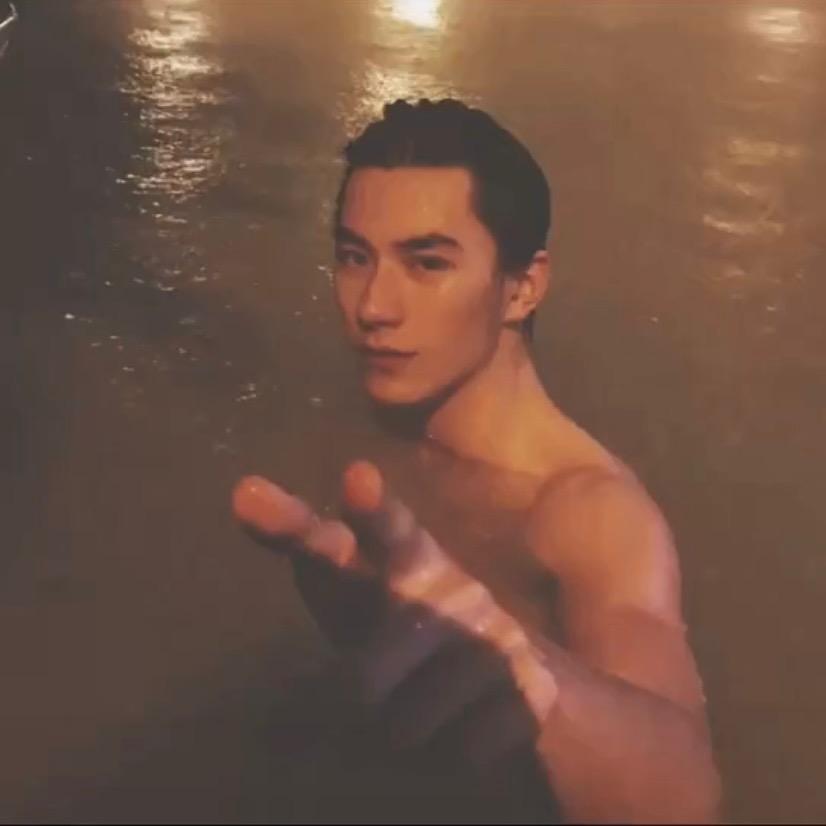 汉堡在跑步