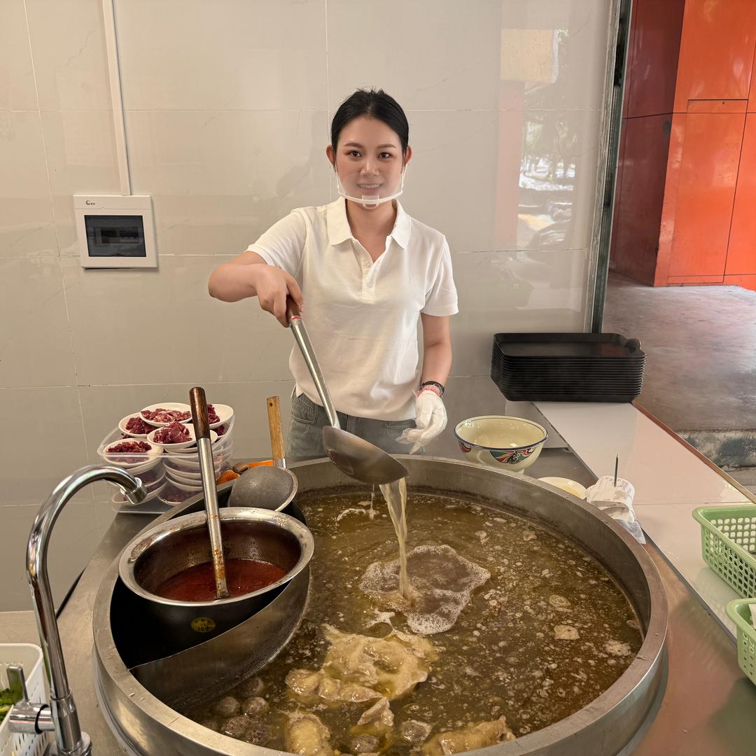 补头强鲜切现烫牛肉面（全国总店）