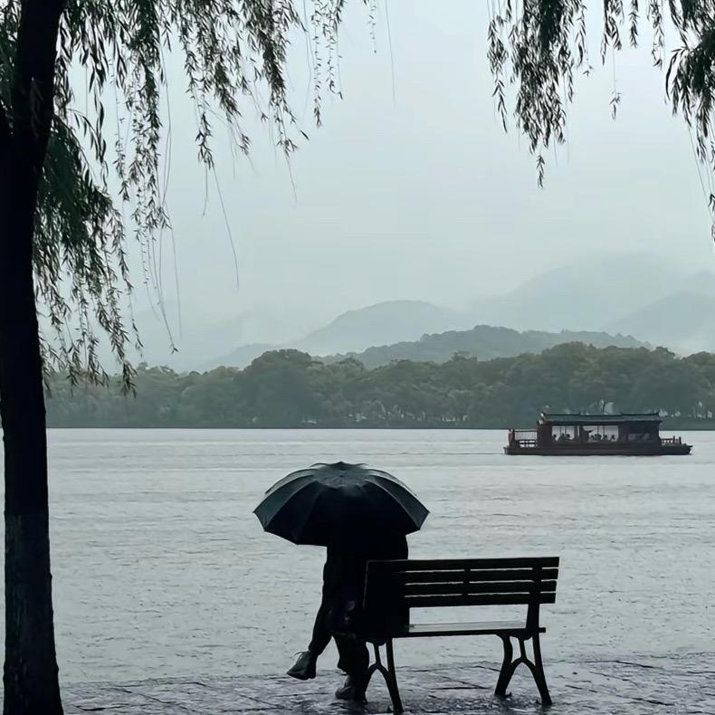 暮色逸尘
