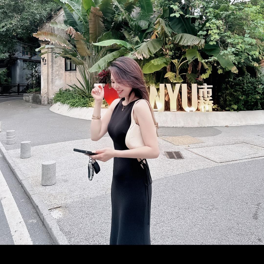 廖小姐百货