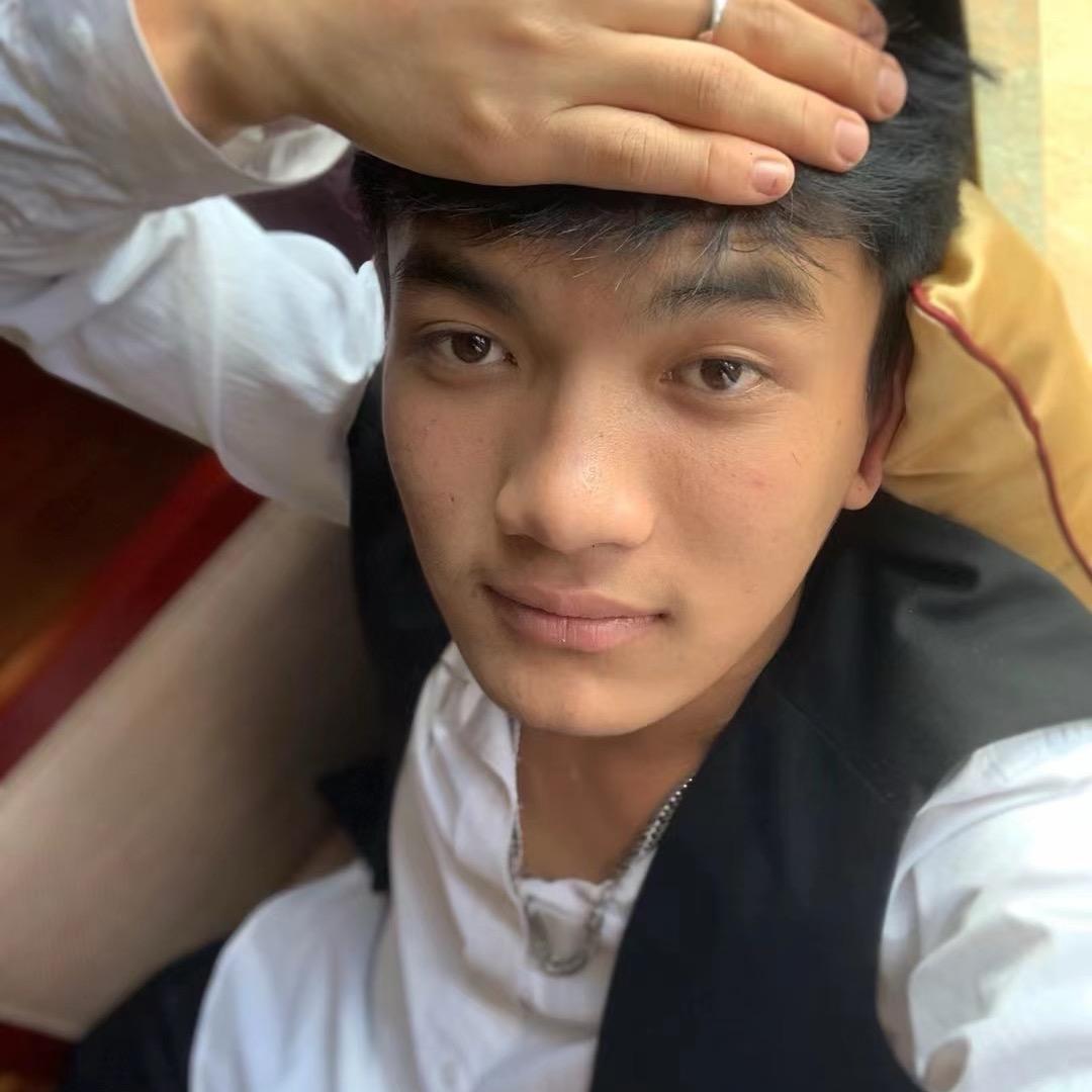 动哥哥❤️‍🔥