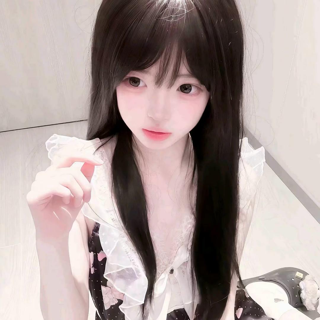 .莹