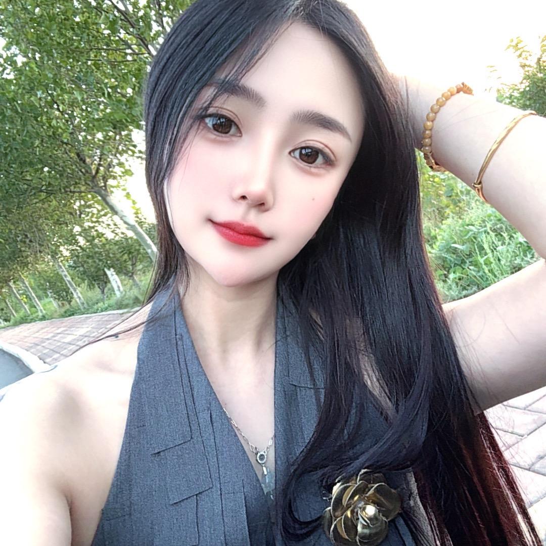 美女家的小蛋黄🌸☔️🍁