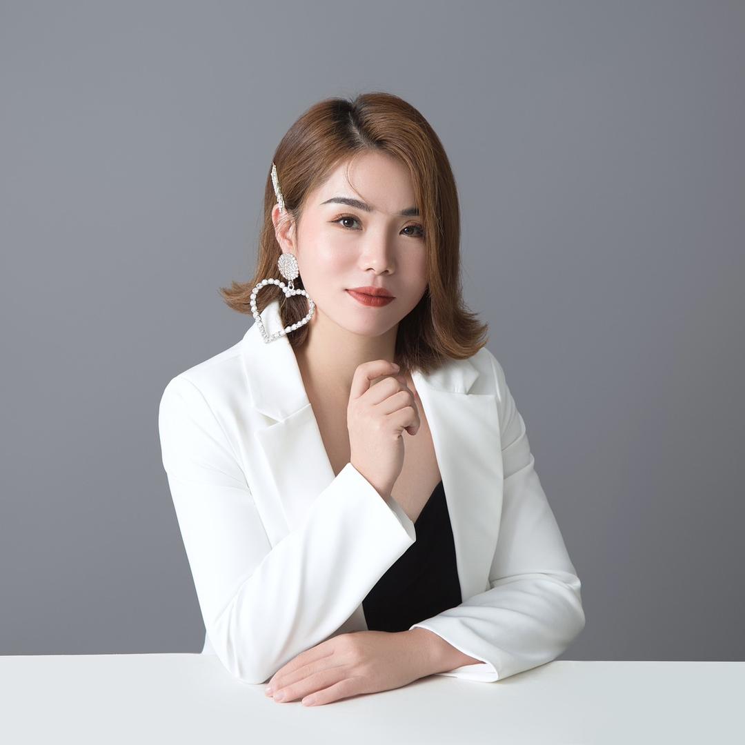汉中专注美业    李丽