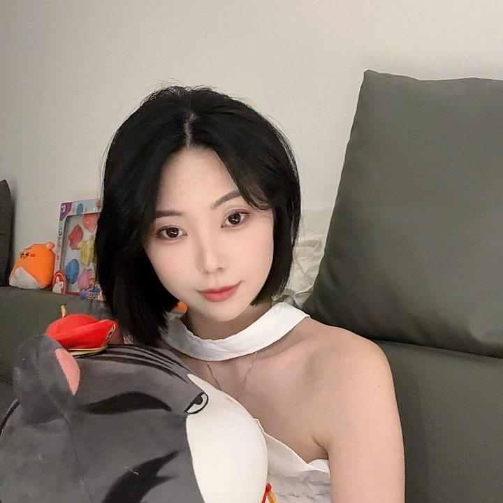 ℳ๓小娜娜❤️☀️º᭄