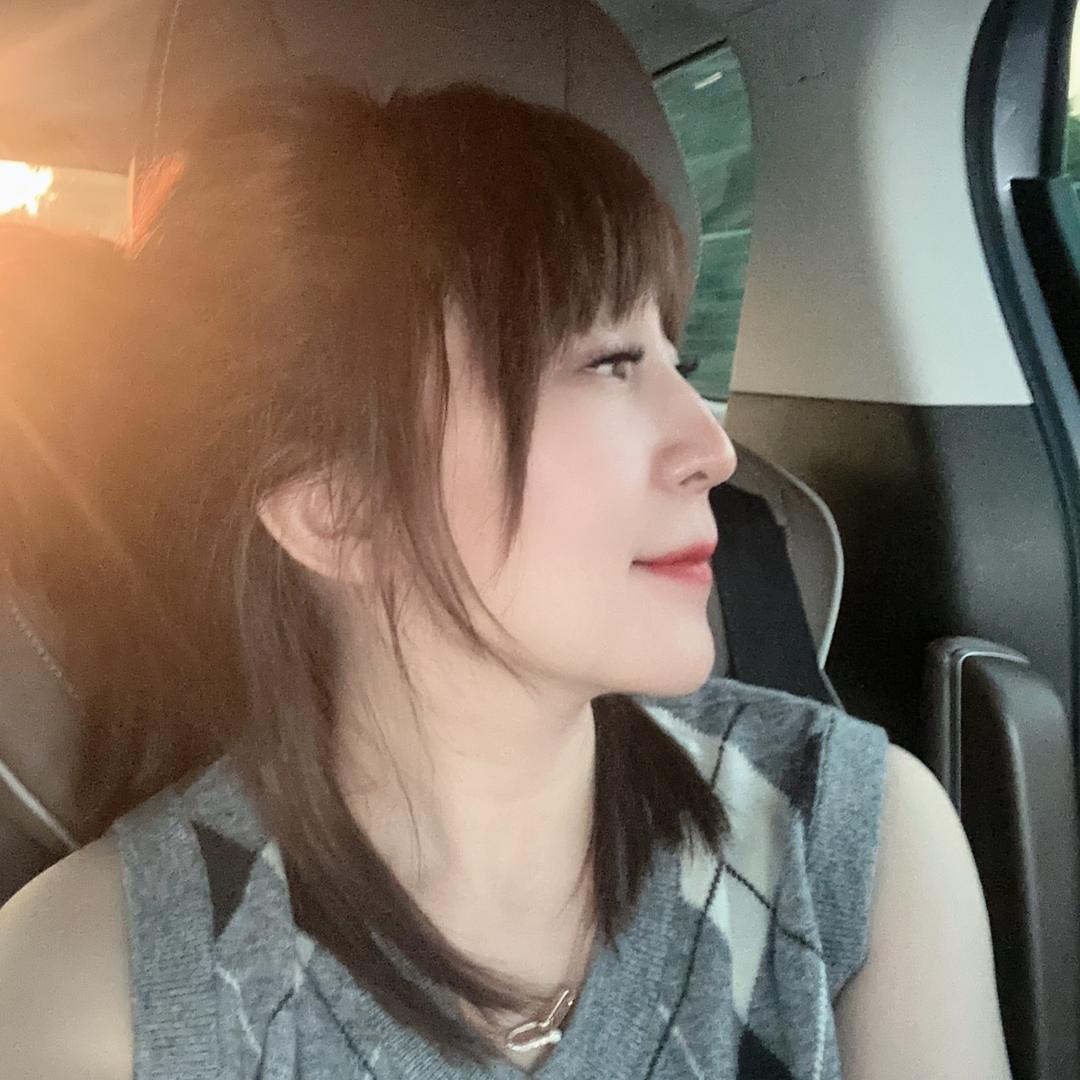 婷