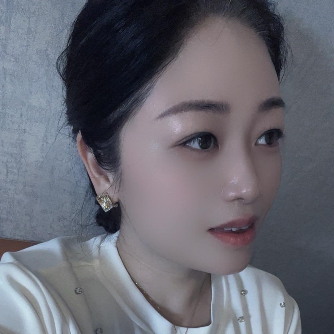 🫦何颜悦色💍👑🎀💞