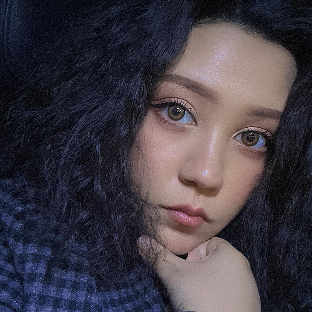 珞漫美妆工作室官方号