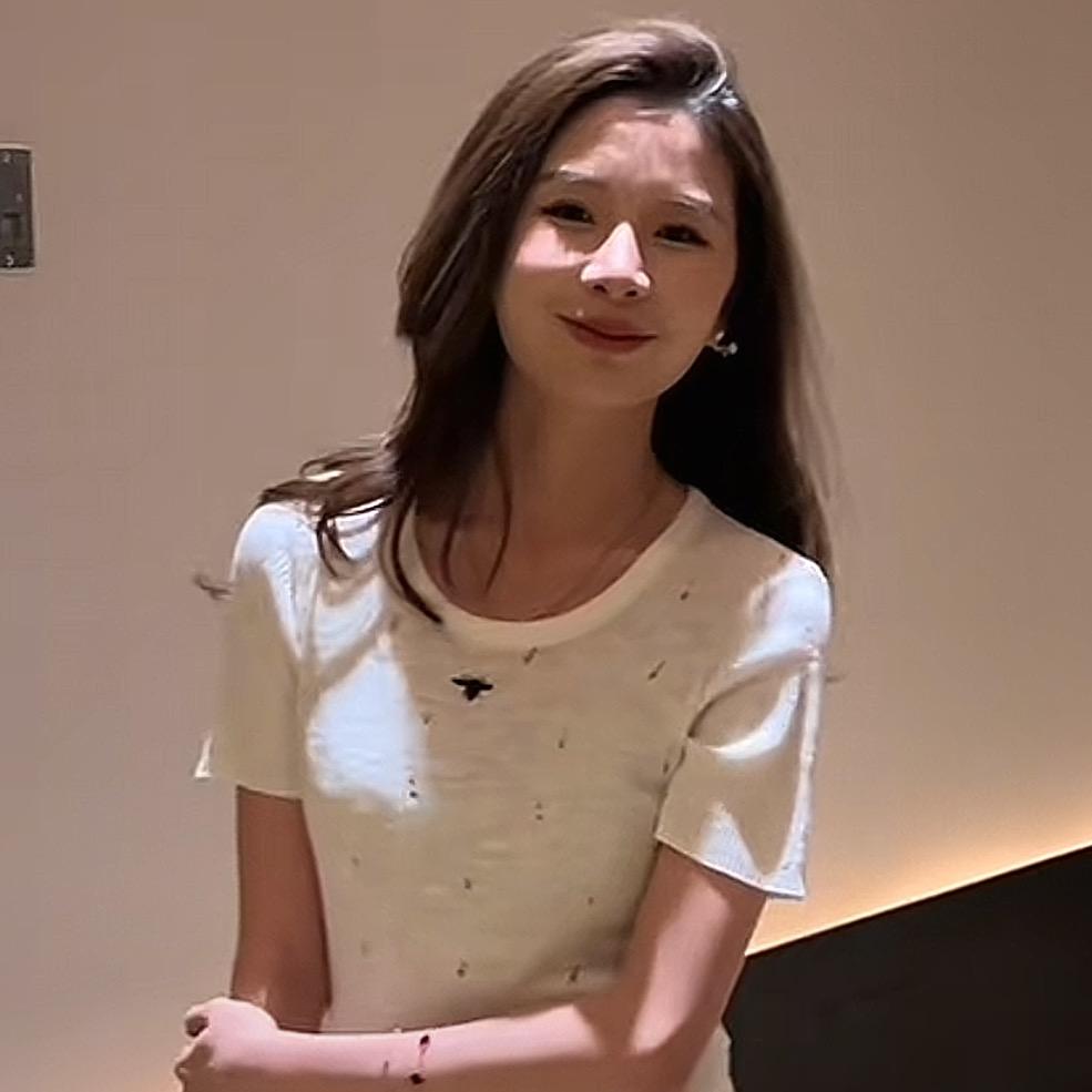 伊诺kiyomi-穿搭分享