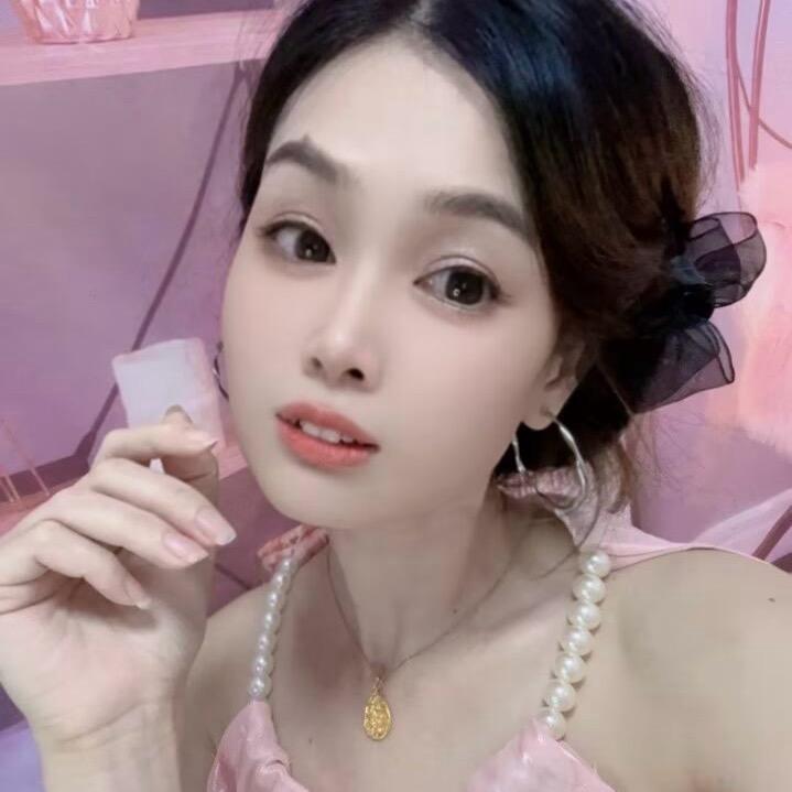 晴晴吖@
