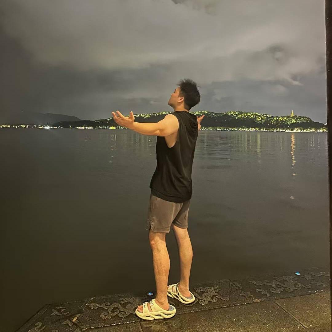 爱撸铁.浆板的BOY👦