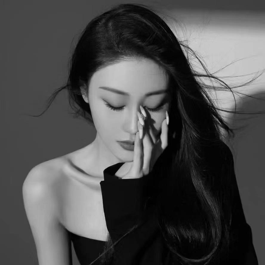 柒月美妆