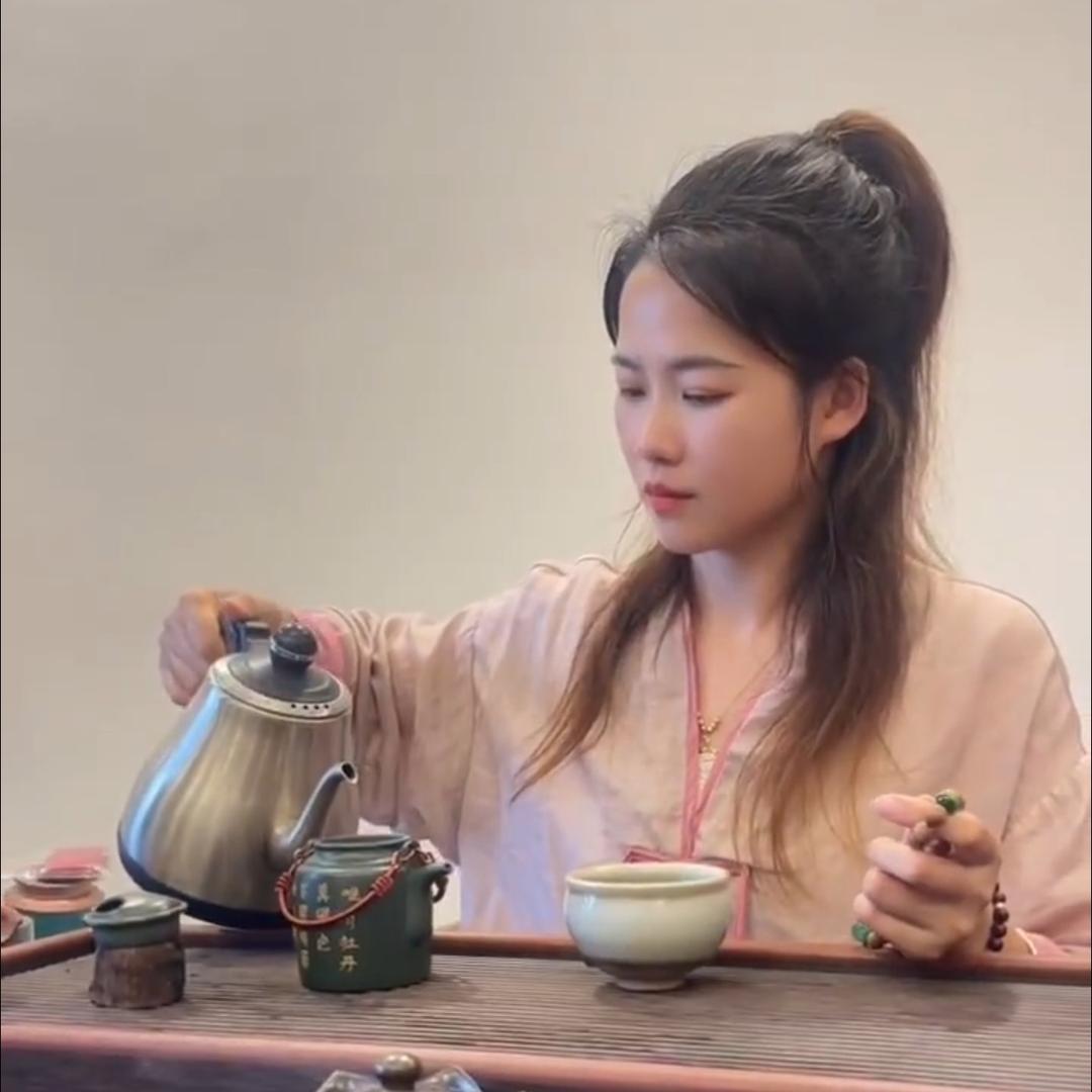 秋秋呀