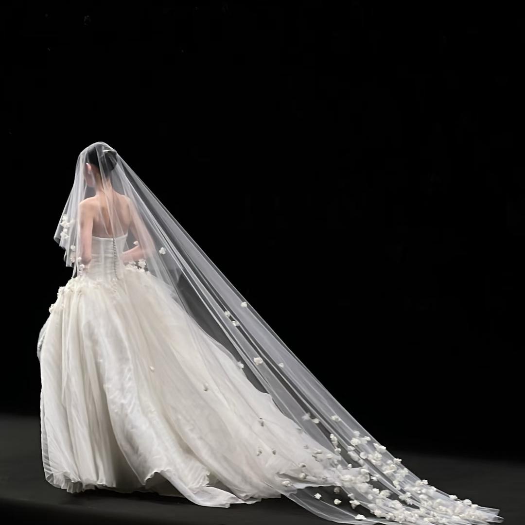 小满 ｜婚纱礼服工作室