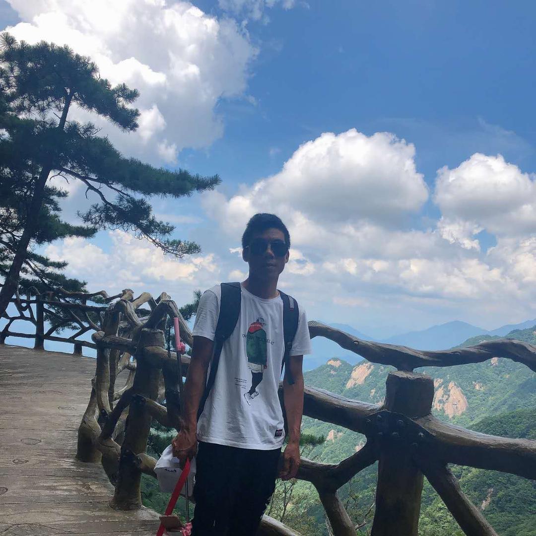 柬埔寨九头鸟