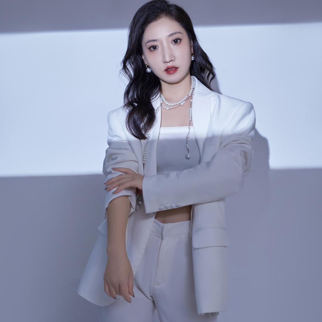 王优秀🎤彤家《复活🀄️》