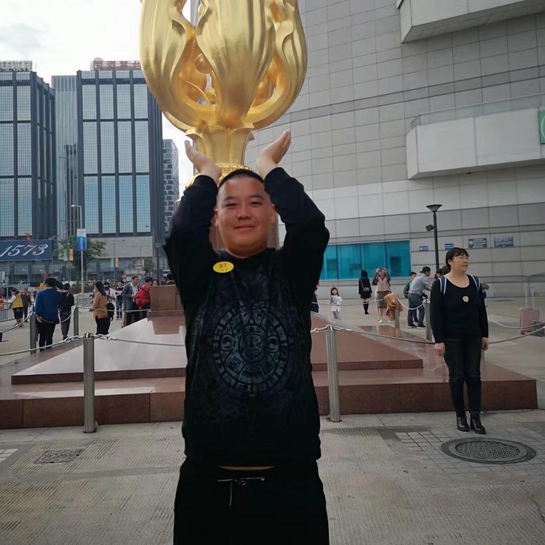 建水鸡脚王烧烤。向有钱💰